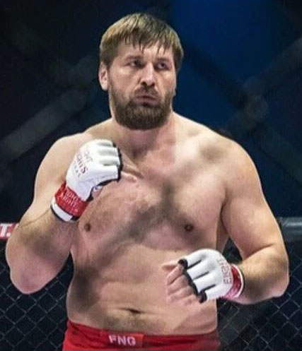 Виталий Минаков выступит в октябре на турнире в Bellator