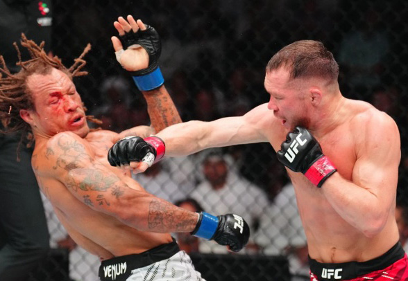 Петр Ян победил Маркуса Макги (видео)