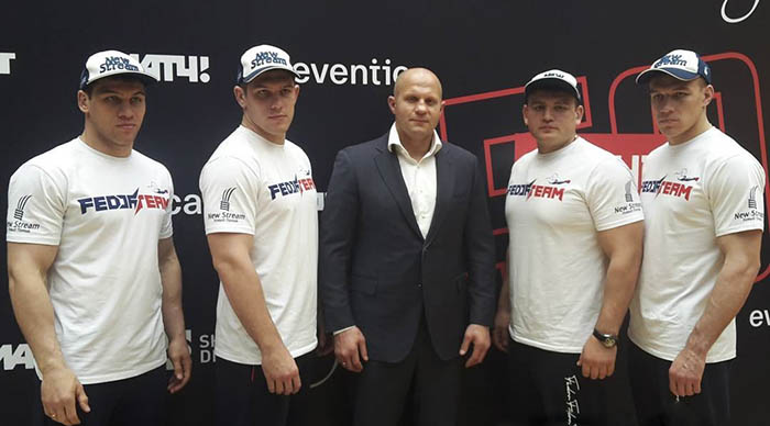 Молдавский и Немков подписали контракты с Bellator